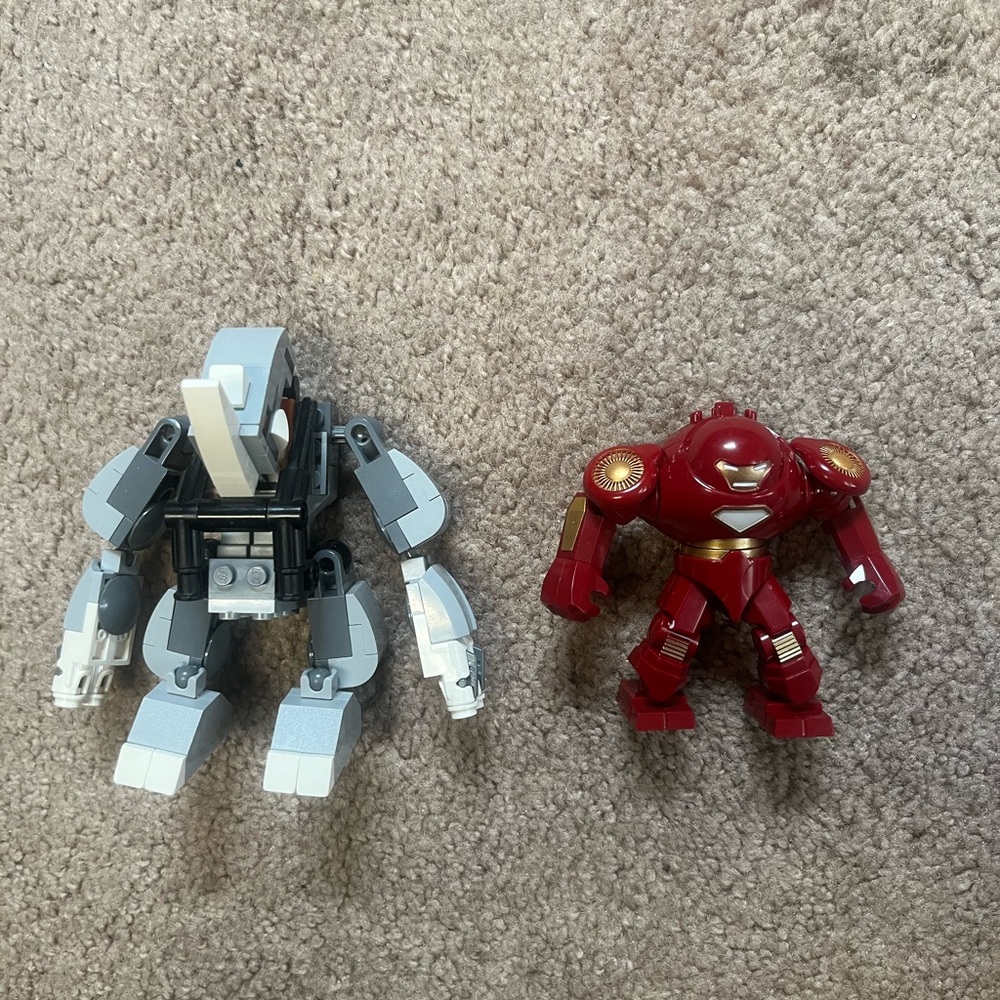 Lego rhino mech 76037 and hulk buster